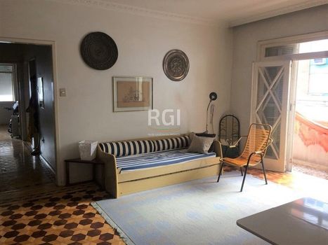 Foto 2 do(a) Flat de 3 quartos à venda em Floresta, Porto Alegre