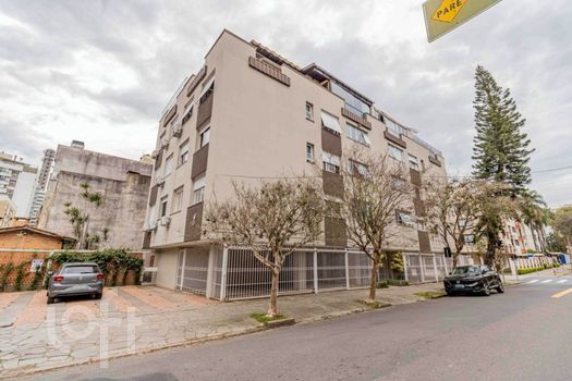 Foto 32 do(a) Apartamento de 2 quartos à venda em Petrópolis, Porto Alegre