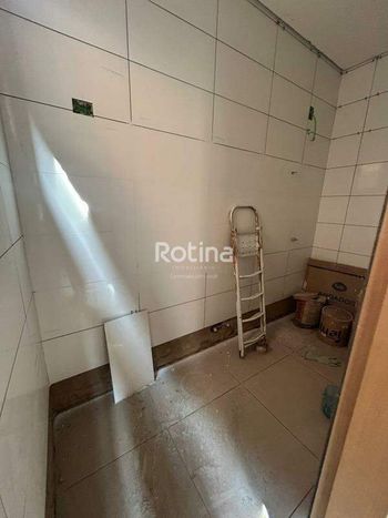 Foto 6 do(a) Casa de 2 quartos à venda em São Jorge, Uberlândia