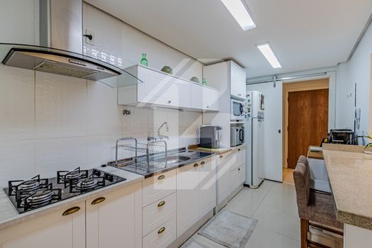 Foto 3 do(a) Apartamento de 3 quartos à venda em Cristo Redentor, Porto Alegre