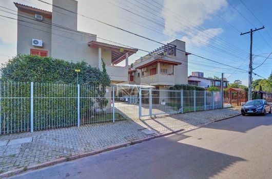 Foto 33 do(a) Casa em Condomínio de 2 quartos à venda em Guarujá, Porto Alegre