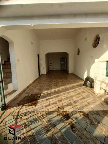 Foto 2 do(a) Casa de 3 quartos à venda em Vila Aquilino, Santo André