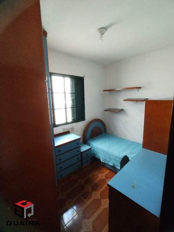 Foto 13 do(a) Casa de 3 quartos à venda em Vila Aquilino, Santo André