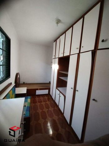 Foto 16 do(a) Casa de 3 quartos à venda em Vila Aquilino, Santo André
