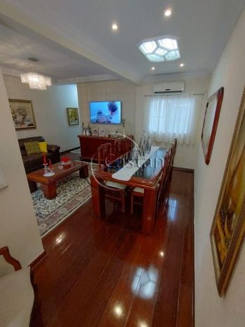 Foto 4 do(a) Casa de 3 quartos à venda em Jardim Avelino, São Paulo