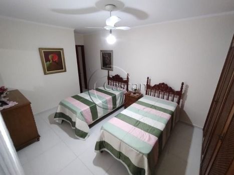 Foto 18 do(a) Casa de 3 quartos à venda em Jardim Avelino, São Paulo