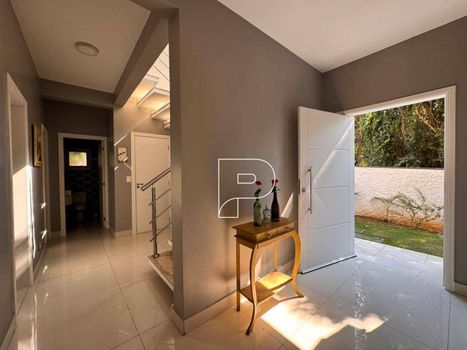 Foto 6 do(a) Casa em Condomínio de 4 quartos à venda em Golf Gardens, Carapicuíba