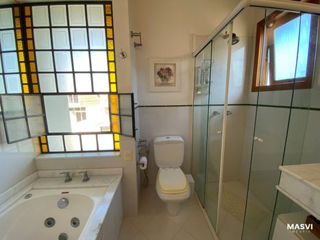 Foto 33 do(a) Casa em Condomínio de 4 quartos à venda em Lagoa da Conceição, Florianópolis