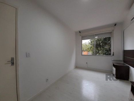 Foto 14 do(a) Flat de 2 quartos à venda em Jardim Floresta, Porto Alegre