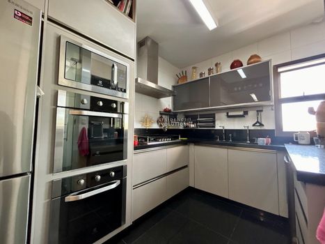 Foto 7 do(a) Apartamento de 4 quartos à venda em São José, Belo Horizonte