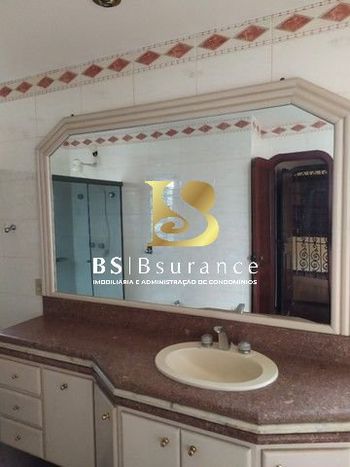 Foto 17 do(a) Casa em Condomínio de 6 quartos para alugar em Sapê, Niterói