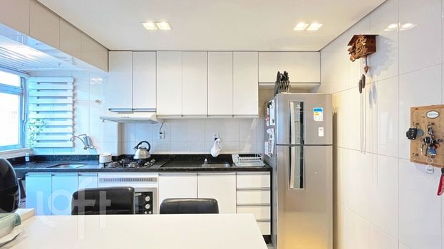 Foto 10 do(a) Apartamento de 2 quartos à venda em Jardim Lindóia, Porto Alegre