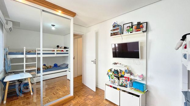 Foto 17 do(a) Apartamento de 2 quartos à venda em Jardim Lindóia, Porto Alegre