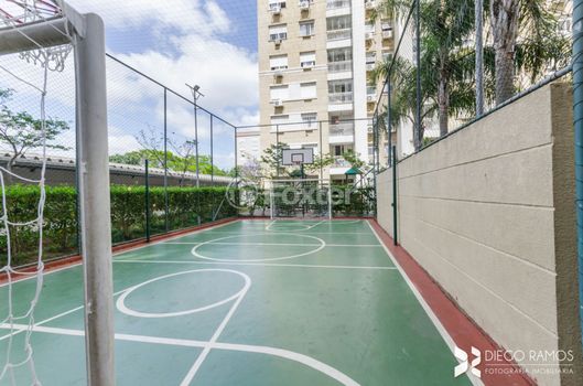 Foto 31 do(a) Apartamento de 3 quartos à venda em Vila Ipiranga, Porto Alegre