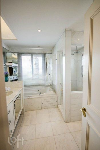 Foto 30 do(a) Apartamento de 3 quartos à venda em Moinhos de Vento, Porto Alegre