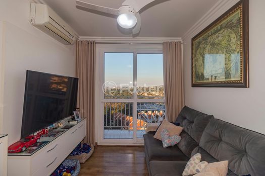 Foto 3 do(a) Apartamento de 2 quartos à venda em Jardim Sabará, Porto Alegre