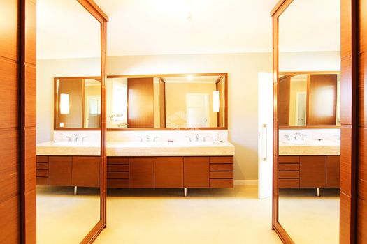Foto 31 do(a) Casa em Condomínio de 4 quartos à venda em Lomba do Pinheiro, Porto Alegre