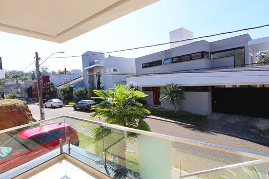 Foto 13 do(a) Casa em Condomínio de 4 quartos à venda em Lomba do Pinheiro, Porto Alegre
