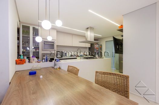 Foto 9 do(a) Apartamento de 3 quartos à venda em Jardim Paulista, São Paulo