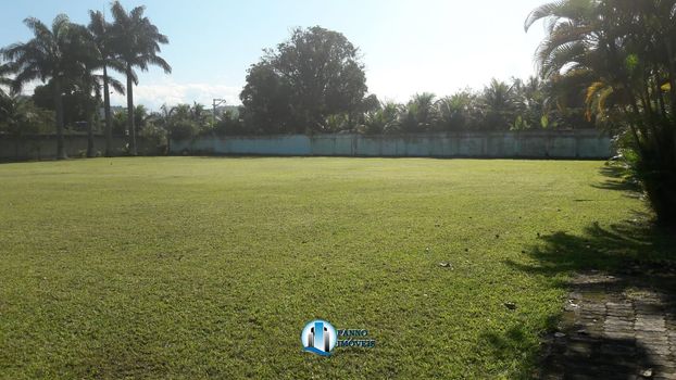 Foto 4 do(a) Fazenda / Sítio / Chácara de 2 quartos à venda em Vila Santa Cruz, Duque de Caxias