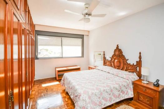 Foto 10 do(a) Flat de 3 quartos à venda em Menino Deus, Porto Alegre