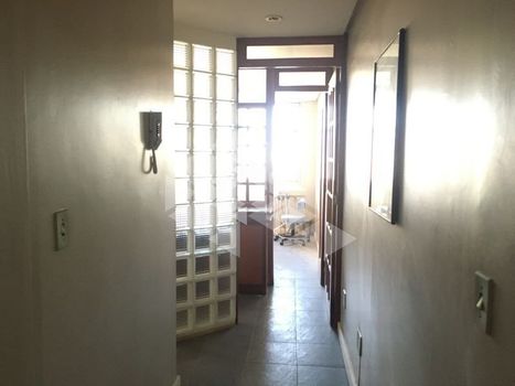 Foto 3 do(a) Sala / Conjunto Comercial false à venda em Rio Branco, Porto Alegre
