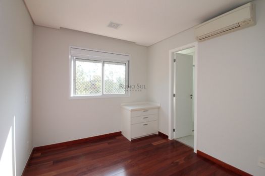 Foto 13 do(a) Apartamento de 4 quartos à venda em Jardim Marajoara, São Paulo