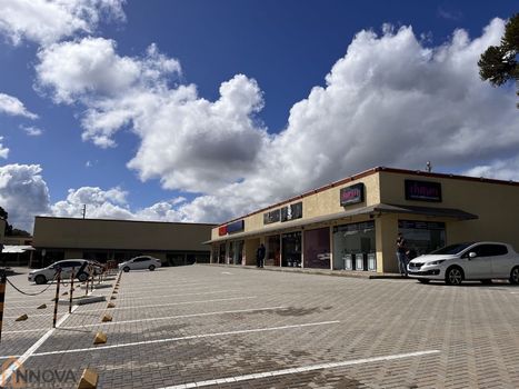 Foto 11 do(a) Sala / Conjunto Comercial false para alugar em Sítio Cercado, Curitiba