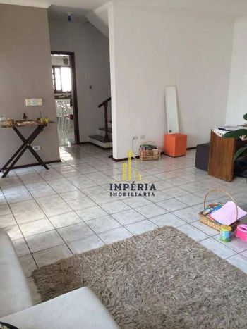 Foto 5 do(a) Casa em Condomínio de 3 quartos à venda em Vila Galvão, Jundiaí