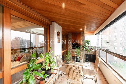Foto 4 do(a) Apartamento de 3 quartos à venda em Petrópolis, Porto Alegre