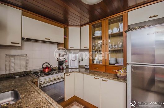 Foto 5 do(a) Apartamento de 3 quartos à venda em Centro Histórico, Porto Alegre