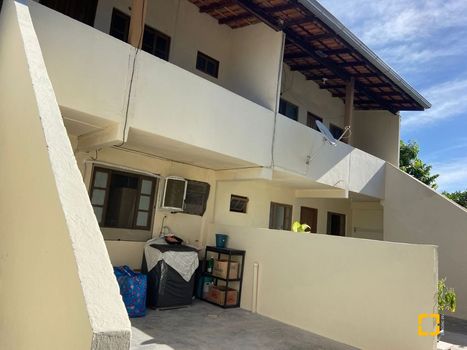 Foto 3 do(a) Edifício Inteiro de 8 quartos à venda em Tapera da Base, Florianópolis