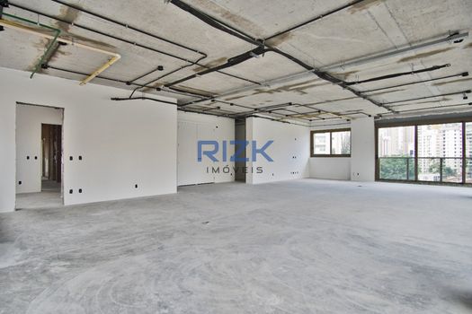 Foto 2 do(a) Apartamento de 4 quartos à venda em Vila Nova Conceição, São Paulo