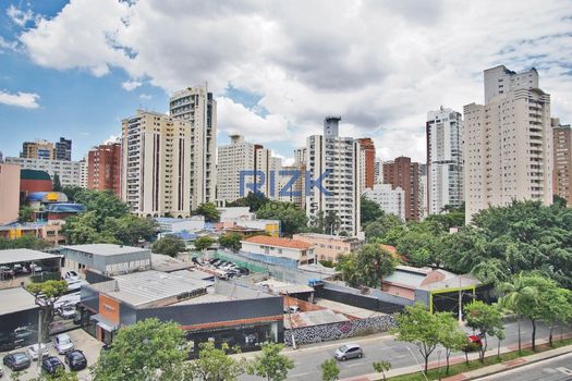 Foto 6 do(a) Apartamento de 4 quartos à venda em Vila Nova Conceição, São Paulo