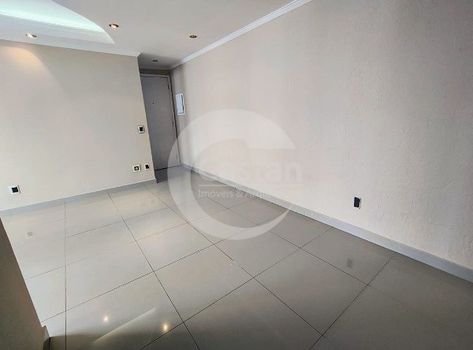 Foto 2 do(a) Apartamento de 3 quartos à venda em Vila Bertioga, São Paulo