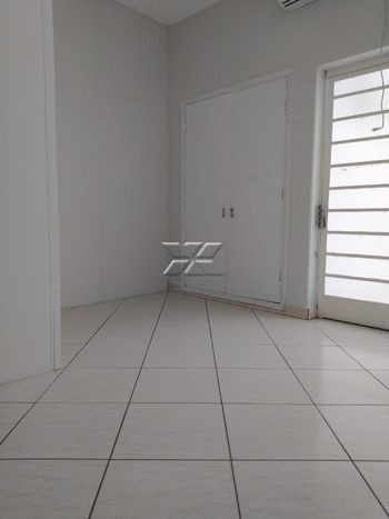 Foto 6 do(a) Casa de 5 quartos para alugar em Jardim Donângela, Rio Claro