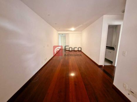 Foto 6 do(a) Apartamento de 2 quartos à venda em Jardim Botânico, Rio de Janeiro
