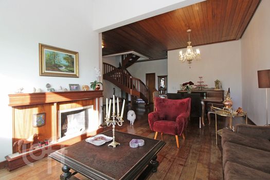 Foto 7 do(a) Apartamento de 3 quartos à venda em Jardim Lindóia, Porto Alegre