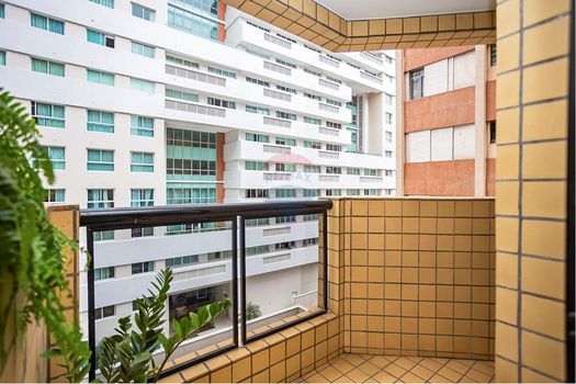 Foto 19 do(a) Apartamento de 2 quartos à venda em Centro, Curitiba