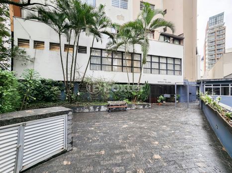 Foto 22 do(a) Apartamento de 2 quartos à venda em Vila Nova Conceição, São Paulo
