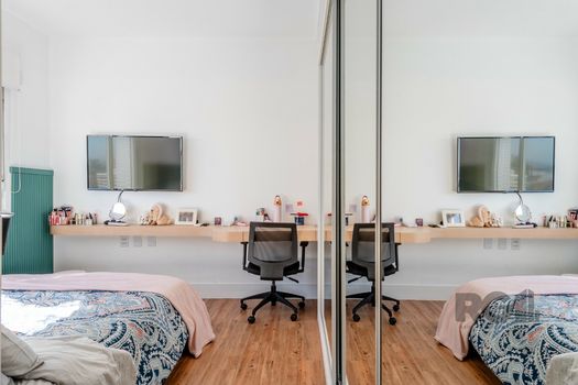 Foto 23 do(a) Apartamento de 2 quartos à venda em Mont Serrat, Porto Alegre