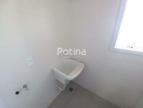 Foto 12 do(a) Apartamento de 2 quartos para alugar em Segismundo Pereira, Uberlândia