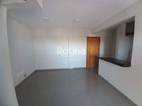 Foto 8 do(a) Apartamento de 2 quartos para alugar em Segismundo Pereira, Uberlândia