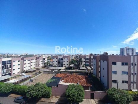 Foto 14 do(a) Apartamento de 2 quartos para alugar em Segismundo Pereira, Uberlândia