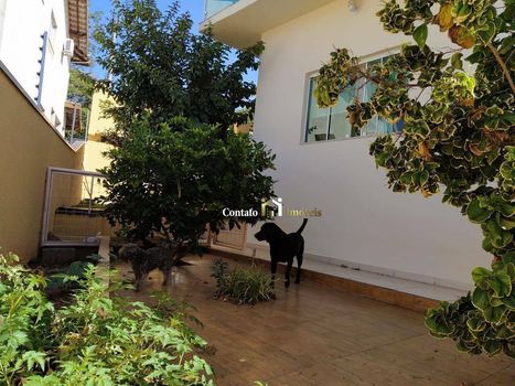 Foto 10 do(a) Casa de 4 quartos à venda em Jardim Paulista, Atibaia