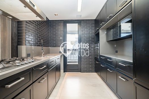 Foto 5 do(a) Apartamento de 3 quartos à venda em Alto da Glória, Curitiba