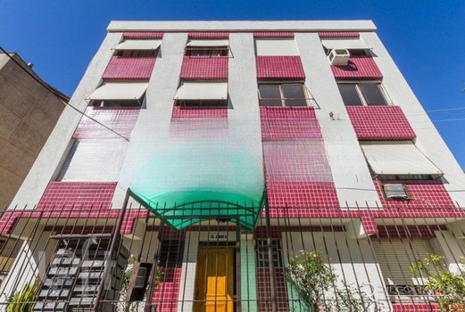 Foto 2 do(a) Apartamento de 1 quartos à venda em Passo da Areia, Porto Alegre