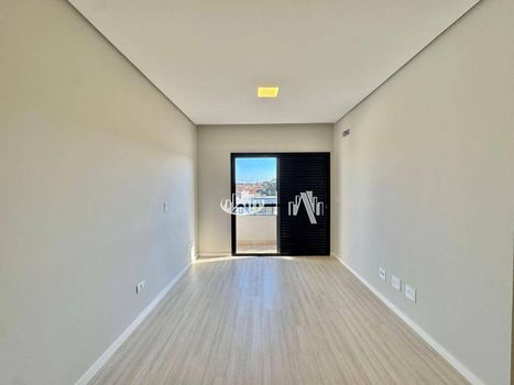 Foto 12 do(a) Casa em Condomínio de 3 quartos à venda em Jardim Morumbi, Londrina