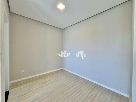 Foto 13 do(a) Casa em Condomínio de 3 quartos à venda em Jardim Morumbi, Londrina