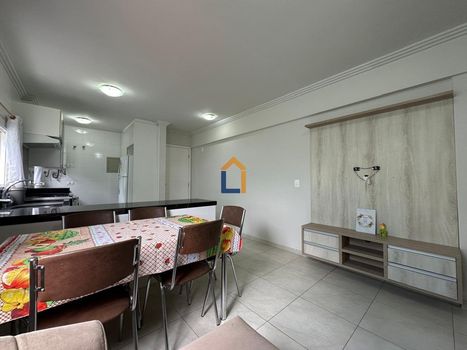 Foto 21 do(a) Apartamento de 2 quartos à venda em Santa Cândida, Curitiba